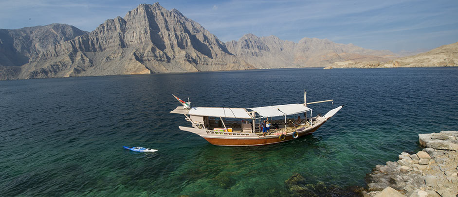 Musandam-Overnight-dhow-Cruise12