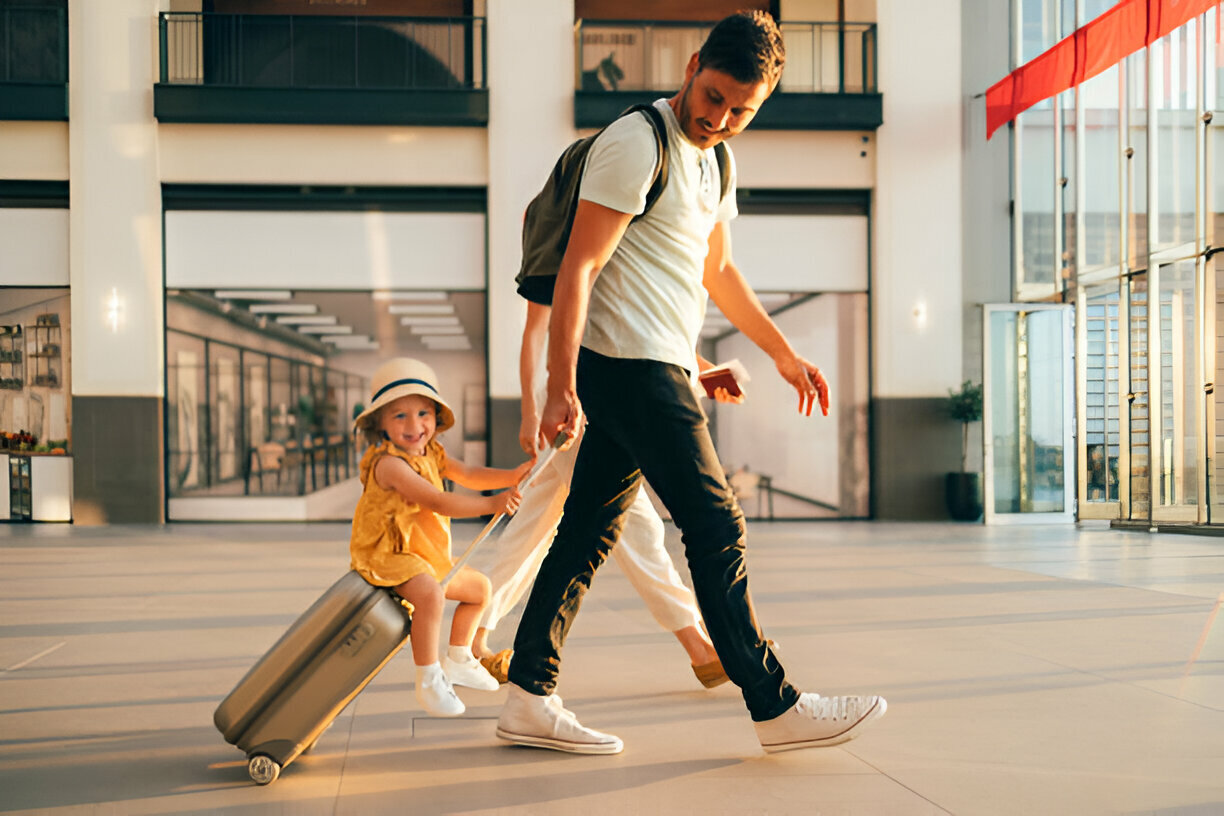 10 Best Travel Tips for Parents